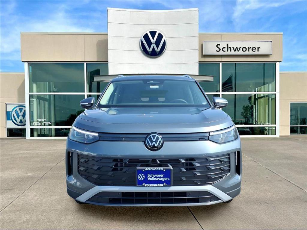 new 2025 Volkswagen Tiguan car, priced at $36,976