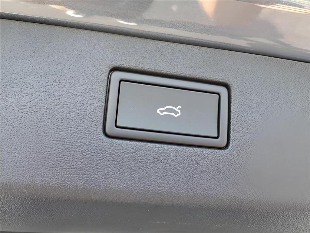 new 2025 Volkswagen Tiguan car, priced at $36,976