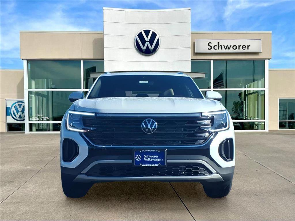 new 2026 Volkswagen Atlas Cross Sport car, priced at $43,161
