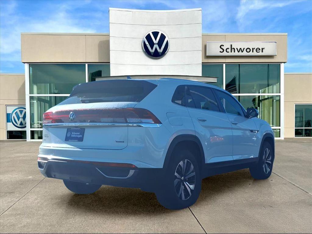 new 2026 Volkswagen Atlas Cross Sport car, priced at $43,161