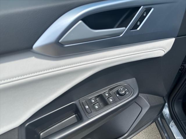 new 2025 Volkswagen Taos car, priced at $31,266