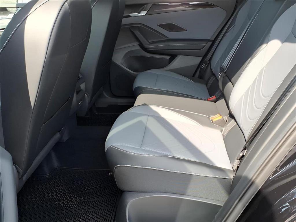 new 2025 Volkswagen Tiguan car, priced at $35,776