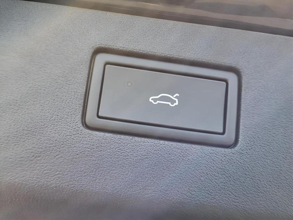 new 2025 Volkswagen Tiguan car, priced at $35,776