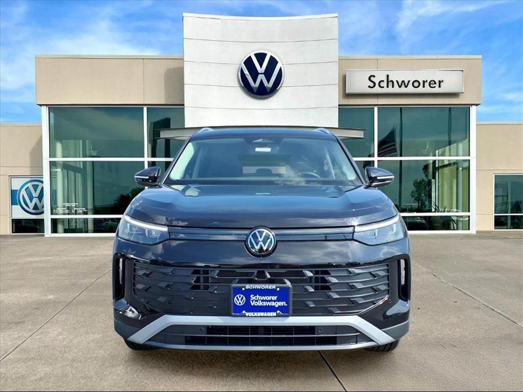 new 2025 Volkswagen Tiguan car, priced at $35,776