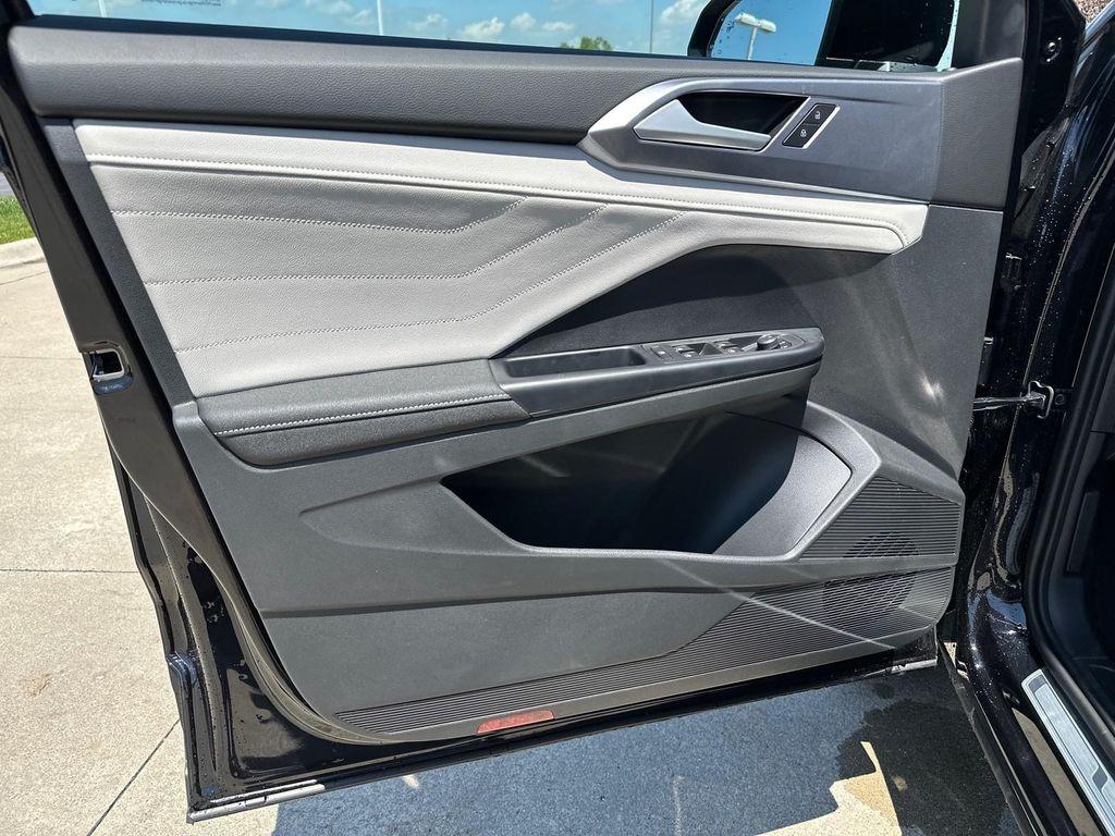 new 2025 Volkswagen Taos car, priced at $35,916