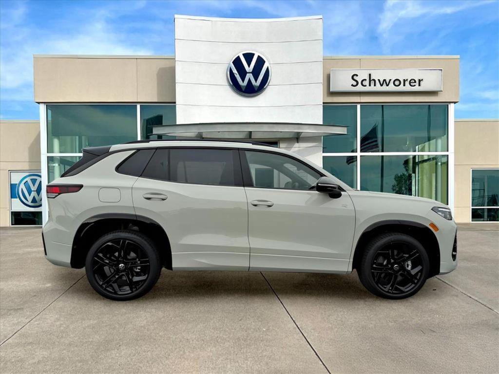 new 2026 Volkswagen Tiguan car, priced at $41,226