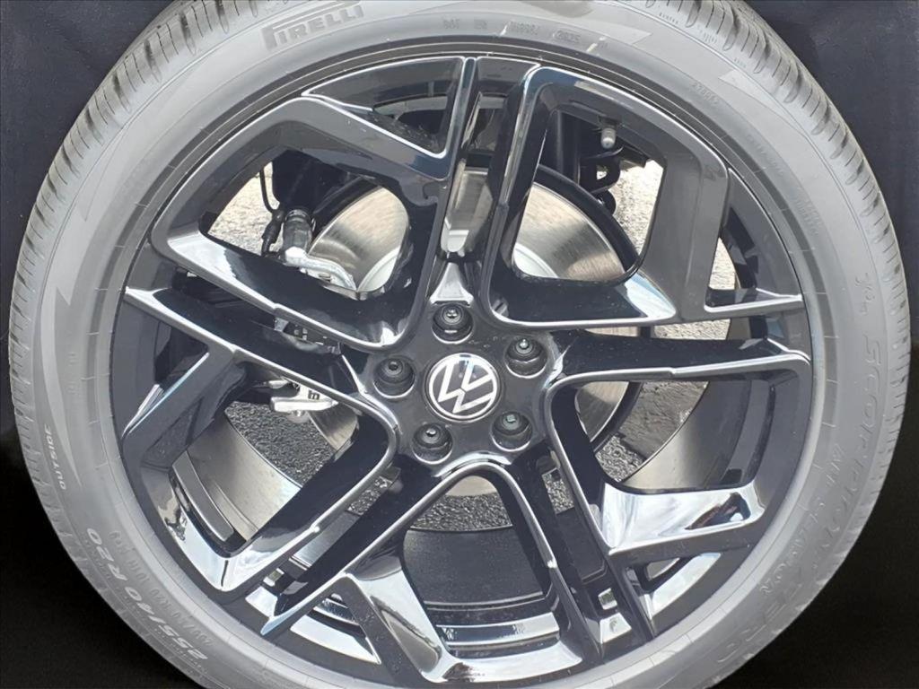 new 2026 Volkswagen Tiguan car, priced at $41,681