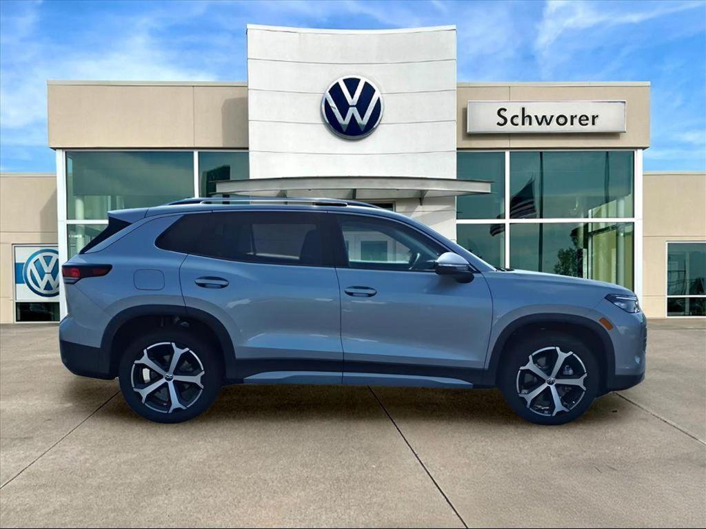 new 2025 Volkswagen Tiguan car, priced at $36,976