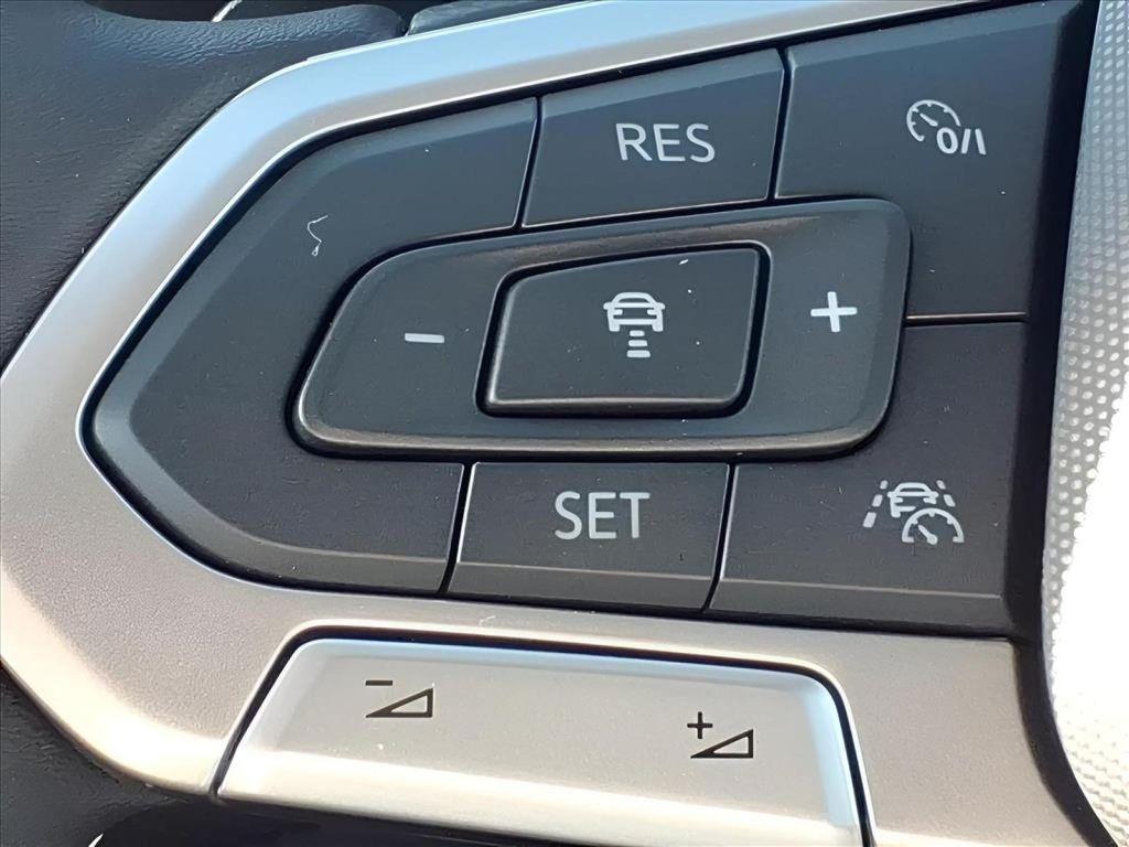 new 2026 Volkswagen Atlas car, priced at $42,286