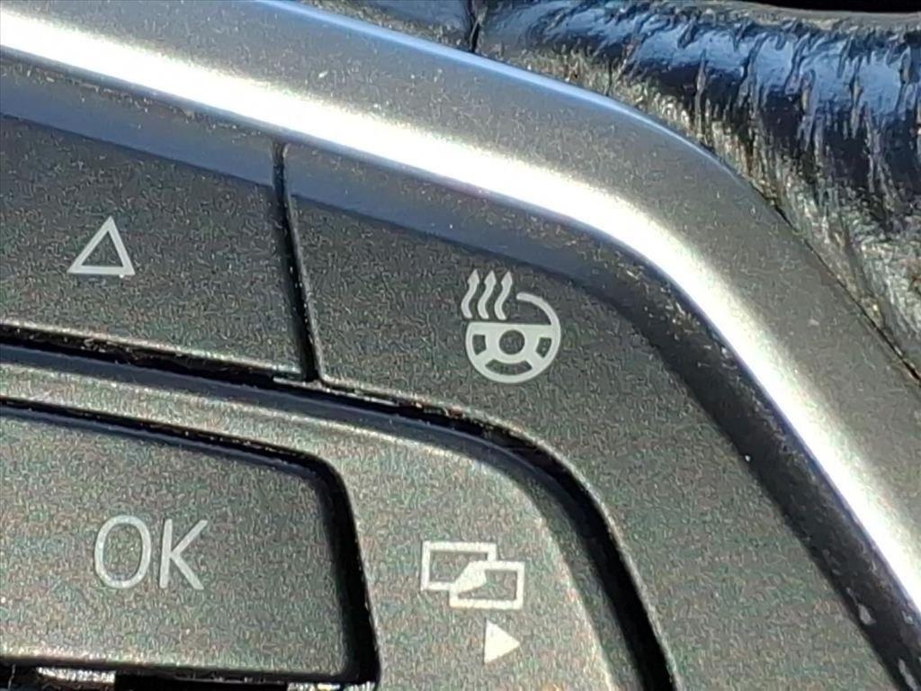 used 2020 Volkswagen Atlas Cross Sport car, priced at $19,500