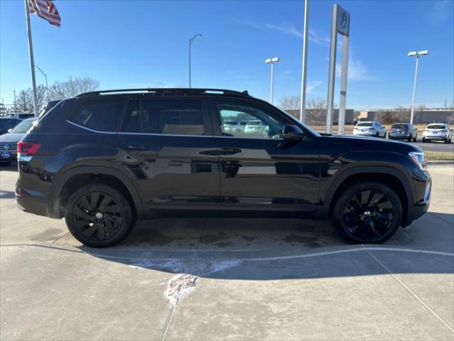 new 2025 Volkswagen Atlas car, priced at $46,315