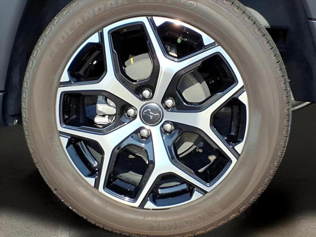 used 2025 Jeep Compass car, priced at $27,719