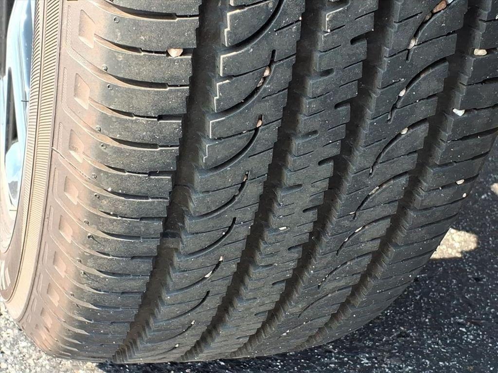 used 2025 Jeep Compass car, priced at $27,719