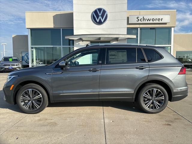 new 2024 Volkswagen Tiguan car, priced at $32,688