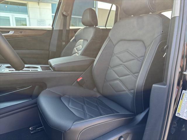 new 2025 Volkswagen Atlas car, priced at $38,440