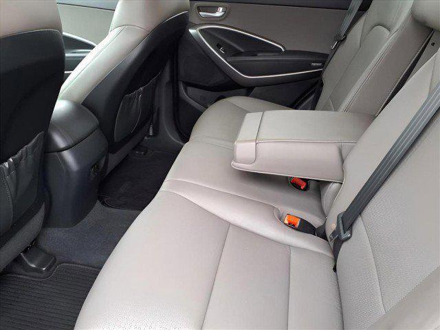 used 2016 Hyundai Santa Fe Sport car