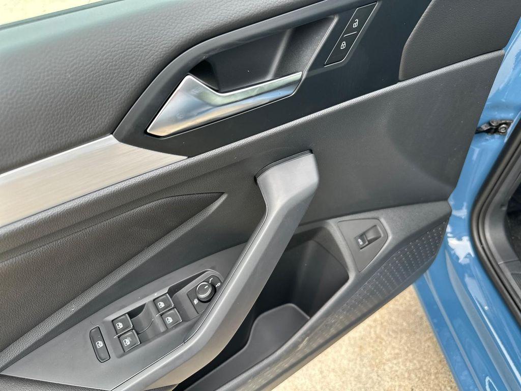 new 2025 Volkswagen Jetta car, priced at $23,838