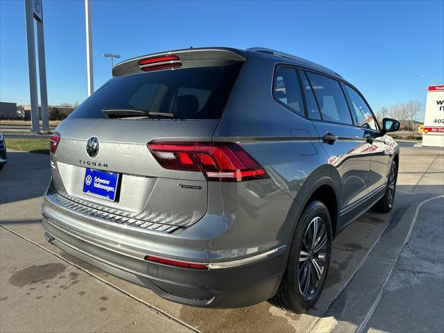 new 2024 Volkswagen Tiguan car, priced at $32,688