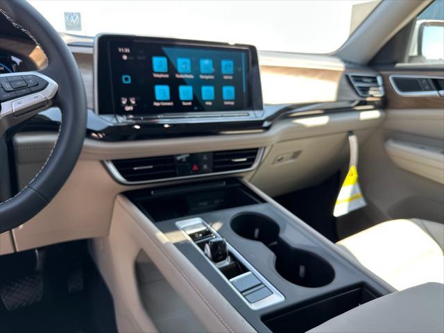 new 2025 Volkswagen Atlas car, priced at $38,440
