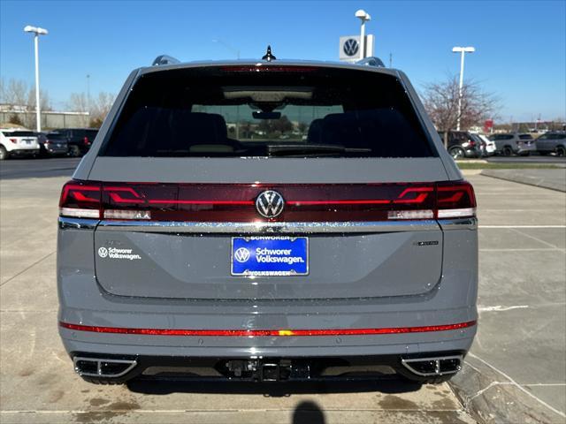 new 2025 Volkswagen Atlas car, priced at $55,006