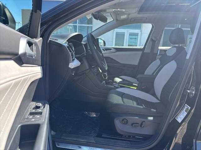 new 2025 Volkswagen Taos car, priced at $35,616