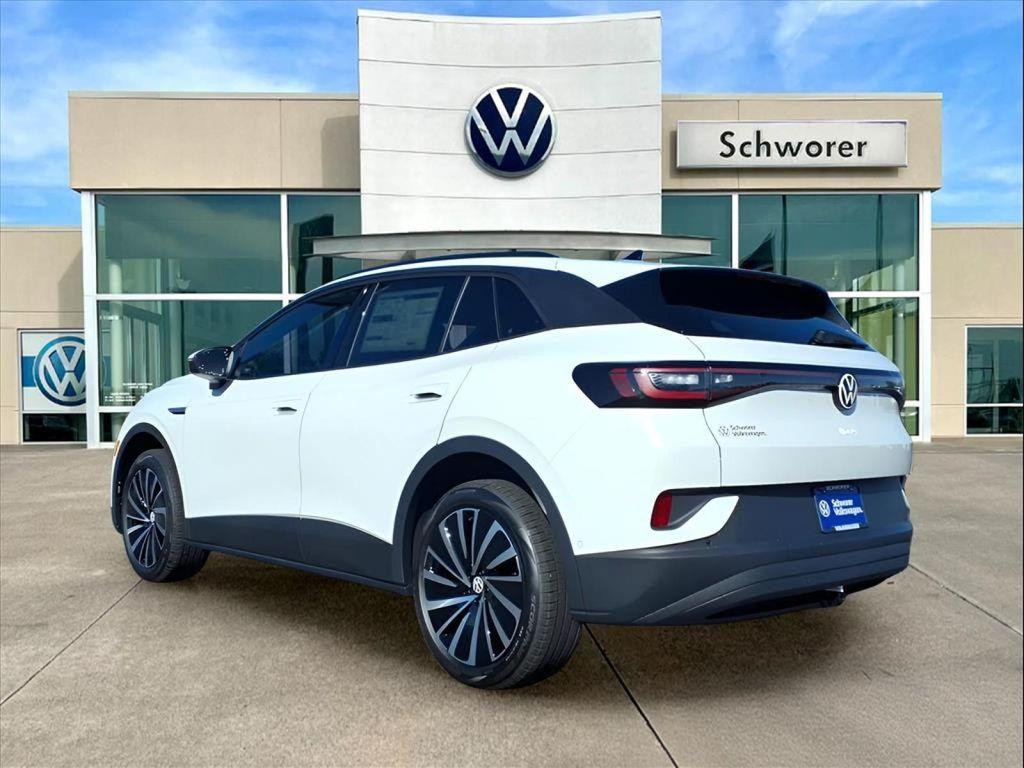 new 2025 Volkswagen ID.4 car, priced at $49,830