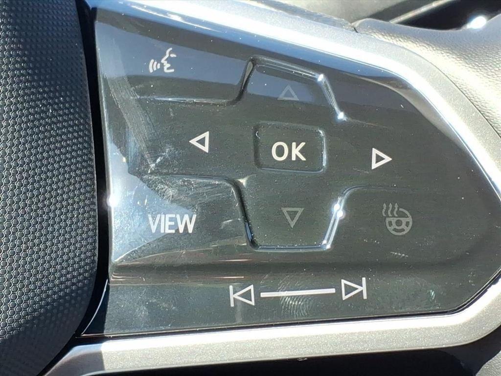 new 2025 Volkswagen ID.4 car, priced at $49,830