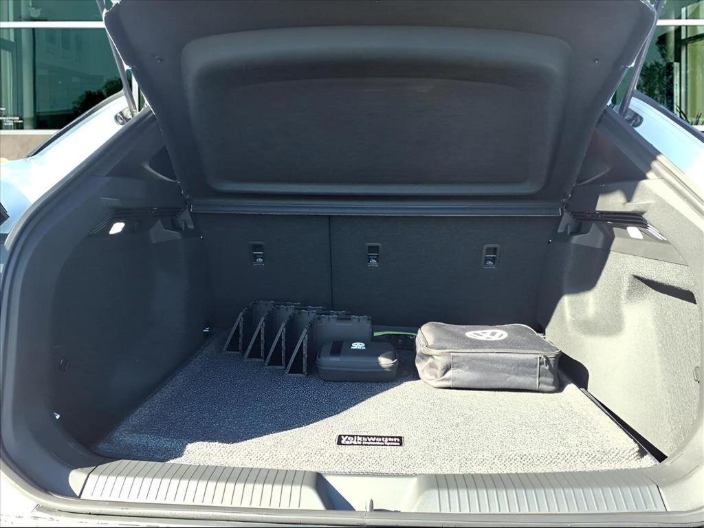 new 2025 Volkswagen ID.4 car, priced at $49,830