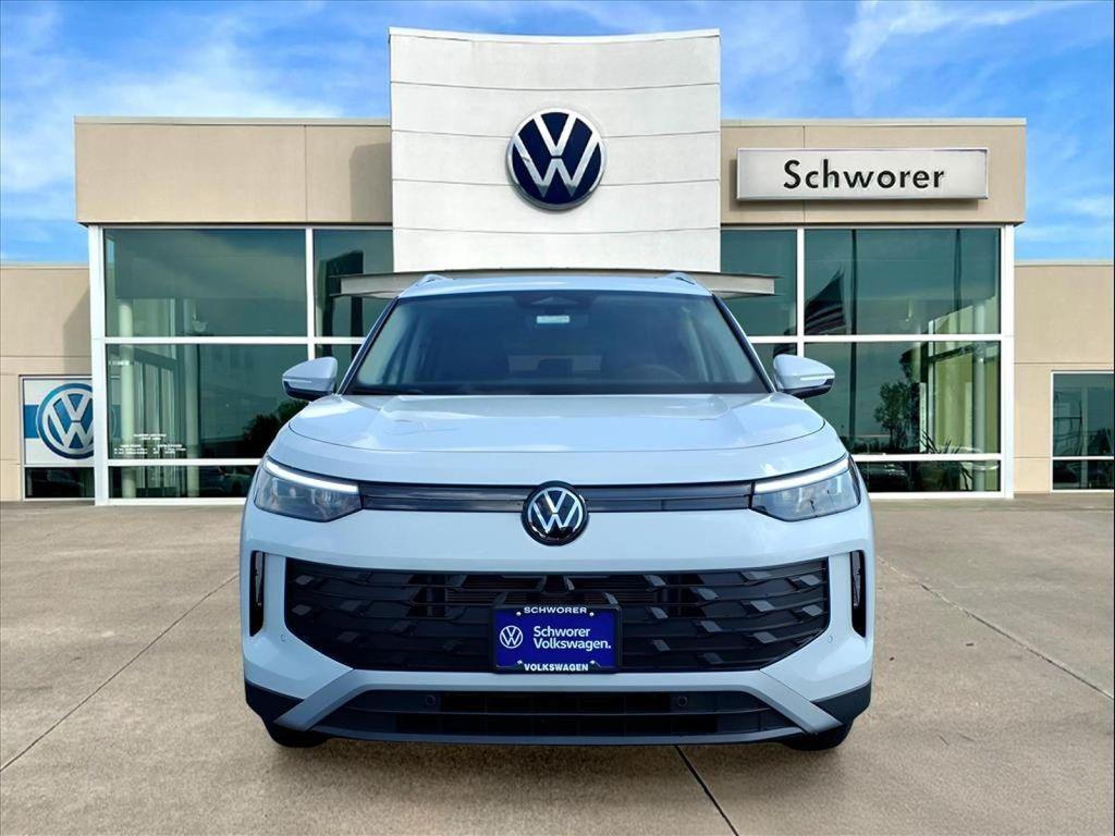 new 2025 Volkswagen Tiguan car, priced at $35,776