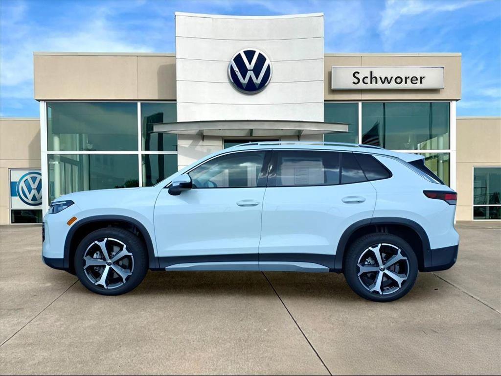 new 2025 Volkswagen Tiguan car, priced at $35,776