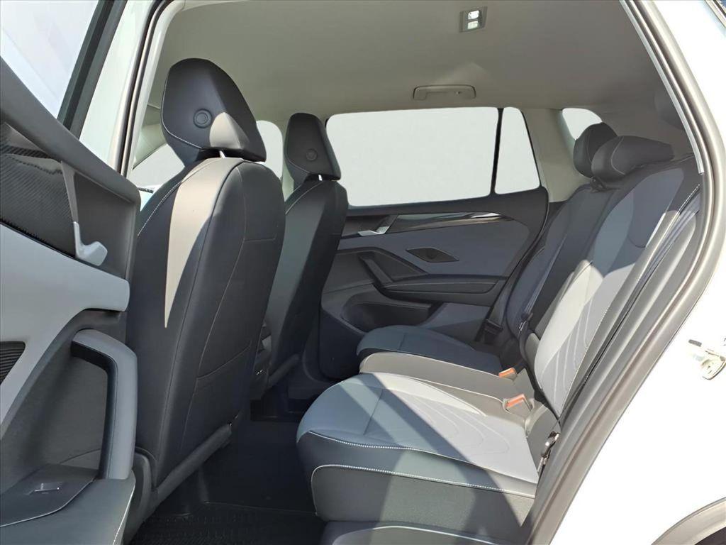 new 2025 Volkswagen Tiguan car, priced at $35,776