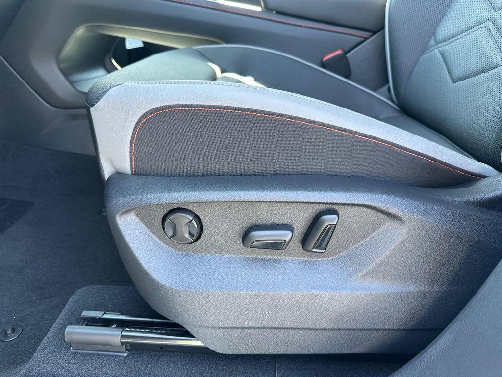 new 2025 Volkswagen Atlas car, priced at $43,826