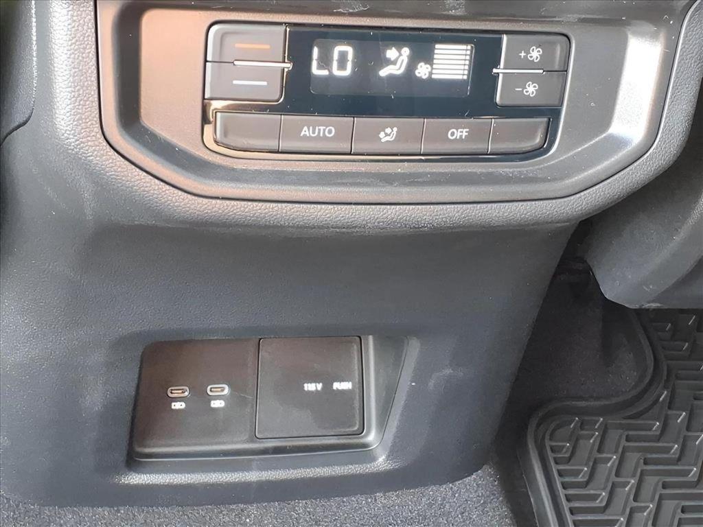 new 2026 Volkswagen Atlas car, priced at $47,556