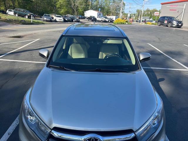 used 2016 Toyota Highlander car, priced at $18,500