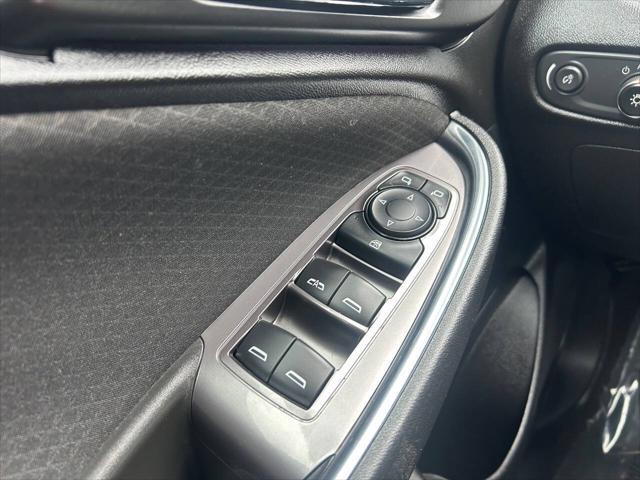 used 2018 Chevrolet Malibu car, priced at $10,900