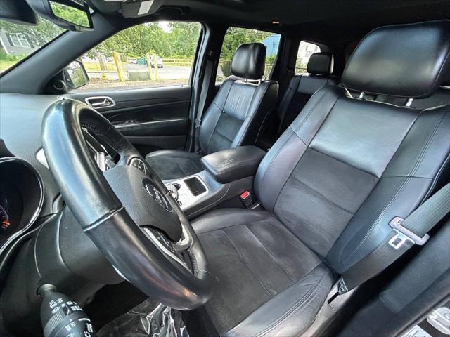 used 2015 Jeep Grand Cherokee car, priced at $12,900