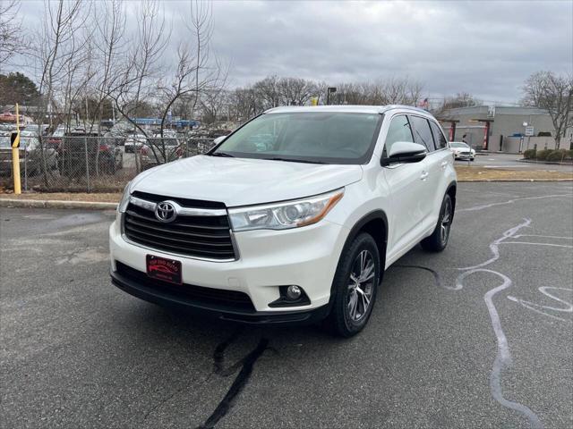 used 2016 Toyota Highlander car, priced at $18,300