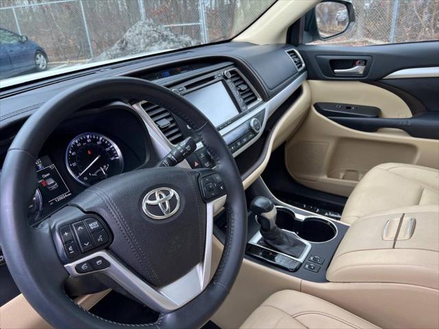 used 2016 Toyota Highlander car, priced at $18,300