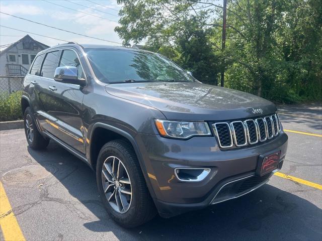 used 2017 Jeep Grand Cherokee car, priced at $13,900