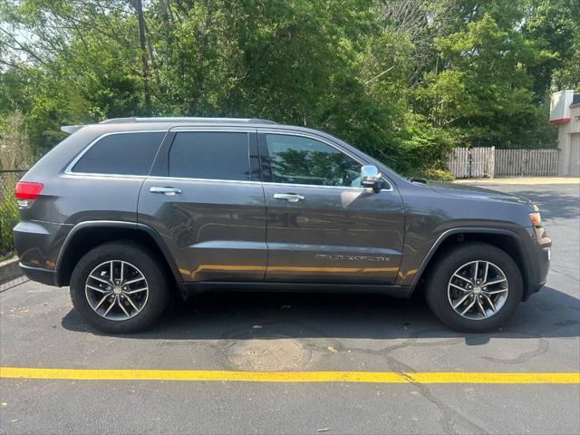 used 2017 Jeep Grand Cherokee car, priced at $13,900