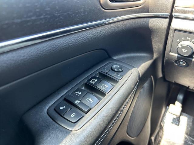 used 2017 Jeep Grand Cherokee car, priced at $13,900