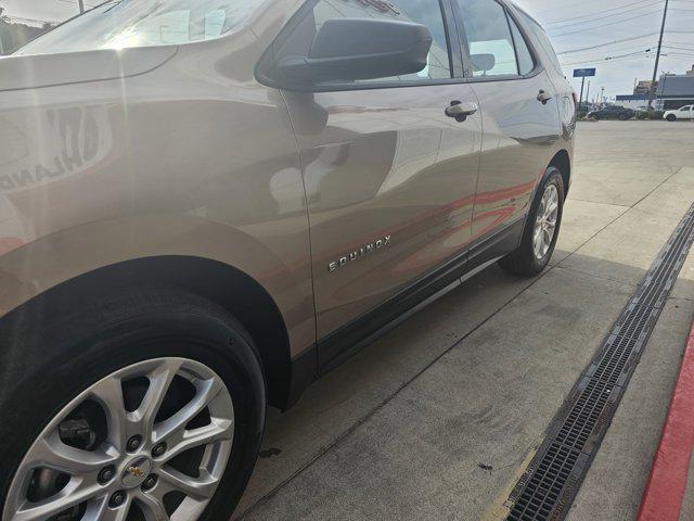 used 2018 Chevrolet Equinox car, priced at $14,990