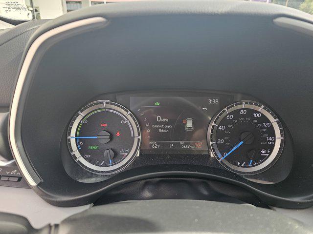 used 2024 Toyota Highlander Hybrid car, priced at $45,990