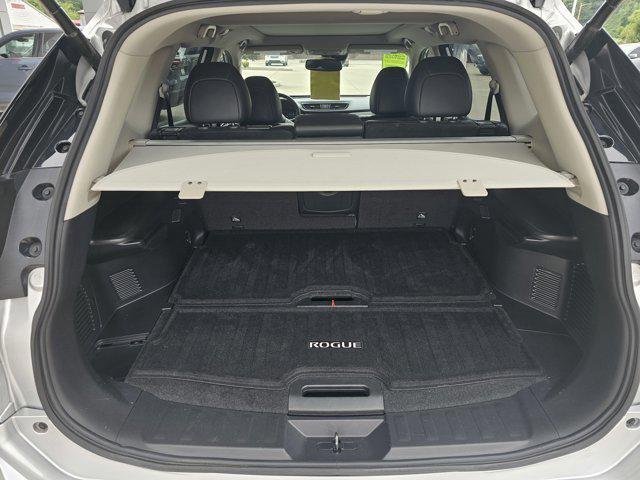 used 2018 Nissan Rogue car, priced at $19,990
