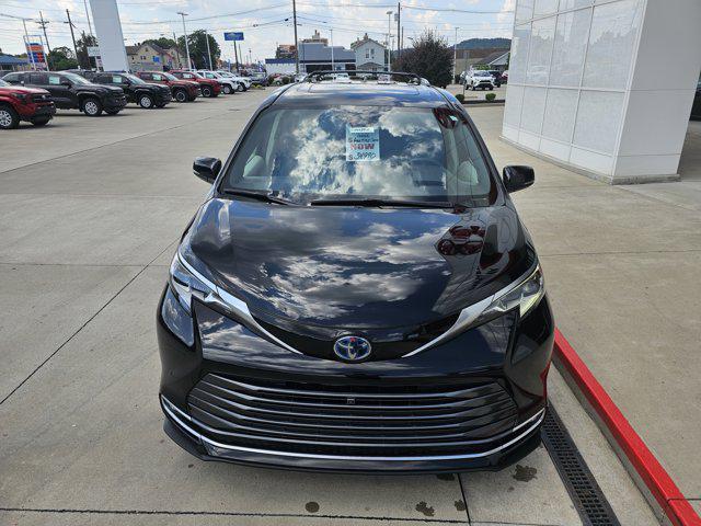 used 2021 Toyota Sienna car, priced at $34,990