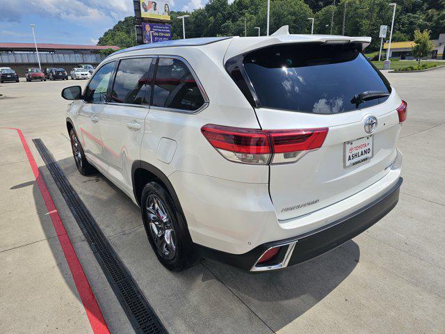 used 2018 Toyota Highlander car, priced at $32,620