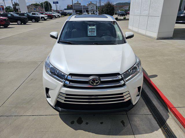used 2018 Toyota Highlander car, priced at $32,620