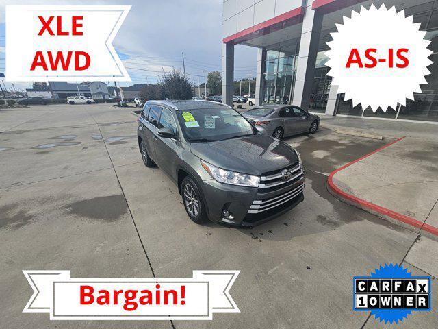 used 2018 Toyota Highlander car, priced at $21,458
