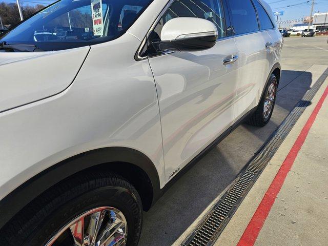 used 2019 Kia Sorento car, priced at $14,990