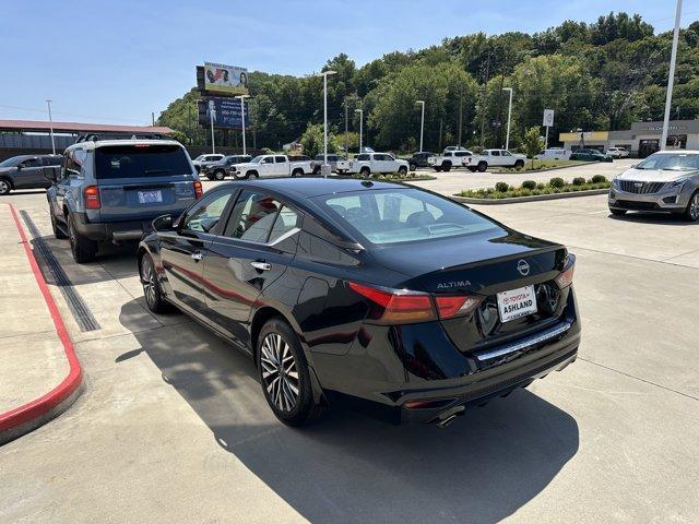 used 2023 Nissan Altima car, priced at $22,780